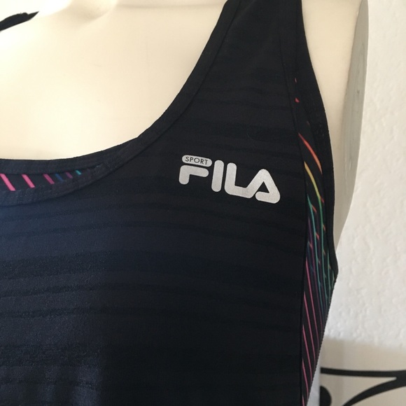 Fila top with sports bra Tank Sz Medium - Picture 9 of 15